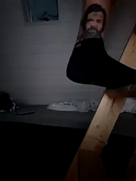 German-Boy94xh online show from 11/21/25, 02:10