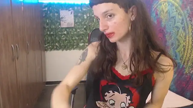 BurningVenus12 online show from 10/24/25, 01:21