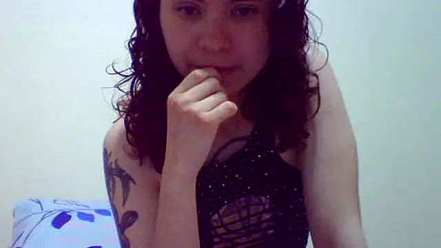 Snapshot of CELEna098rs707 chatting on 10/25/25, 03:06 CELEna098rs707 online show from 10/25/25, 03:06