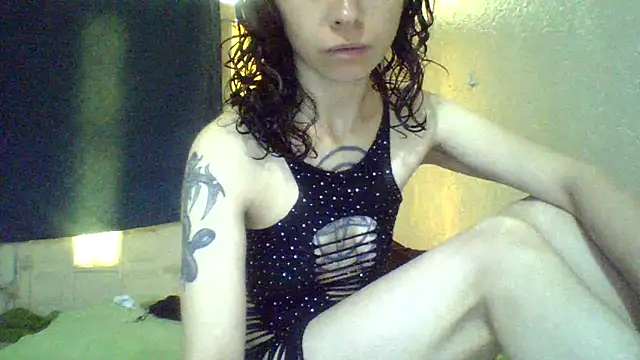 Snapshot of CELEna098rs707 chatting on 04/14/26, 04:34 CELEna098rs707 online show from 04/14/26, 04:34