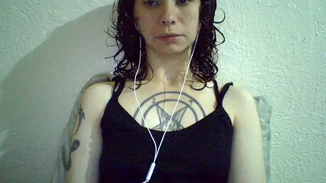 Snapshot of CELEna098rs707 chatting on 04/05/26, 08:37 CELEna098rs707 online show from 04/05/26, 08:37