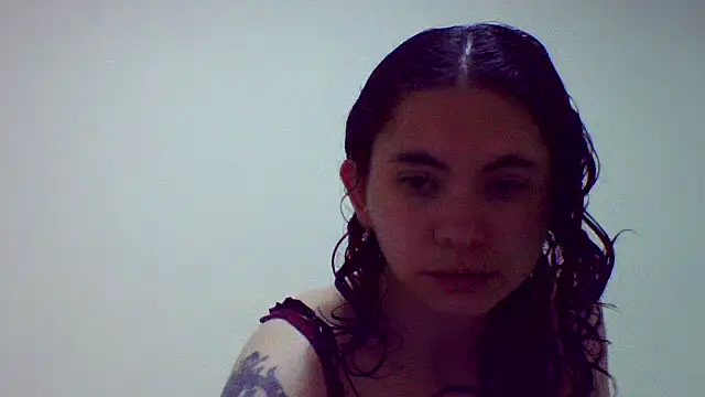 Snapshot of CELEna098rs707 chatting on 09/12/25, 02:44 CELEna098rs707 online show from 09/12/25, 02:44