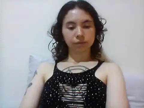 Snapshot of CELEna098rs707 chatting on 03/10/25, 09:23 CELEna098rs707 online show from 03/10/25, 09:23