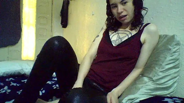 Snapshot of CELEna098rs707 chatting on 04/06/26, 08:32 CELEna098rs707 online show from 04/06/26, 08:32