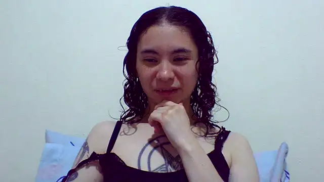 Snapshot of CELEna098rs707 chatting on 10/21/25, 09:47 CELEna098rs707 online show from 10/21/25, 09:47