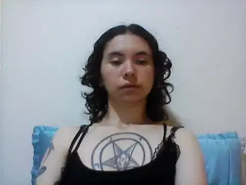 Snapshot of CELEna098rs707 chatting on 02/13/25, 08:38 CELEna098rs707 online show from 02/13/25, 08:38