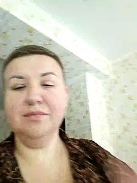 Snapshot of Annet1912 chatting on 11/12/25, 09:02 Annet1912 online show from 11/12/25, 09:02