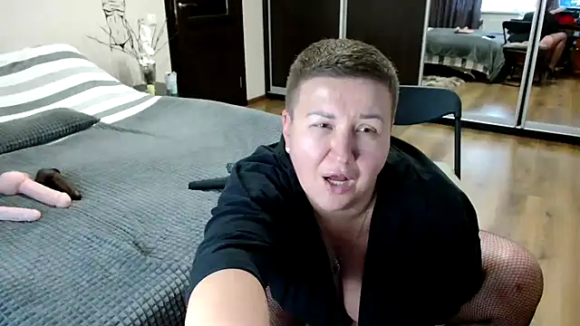 Snapshot of Annet1912 chatting on 11/20/25, 09:32 Annet1912 online show from 11/20/25, 09:32