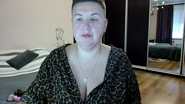 Snapshot of Annet1912 chatting on 10/23/25, 06:12 Annet1912 online show from 10/23/25, 06:12