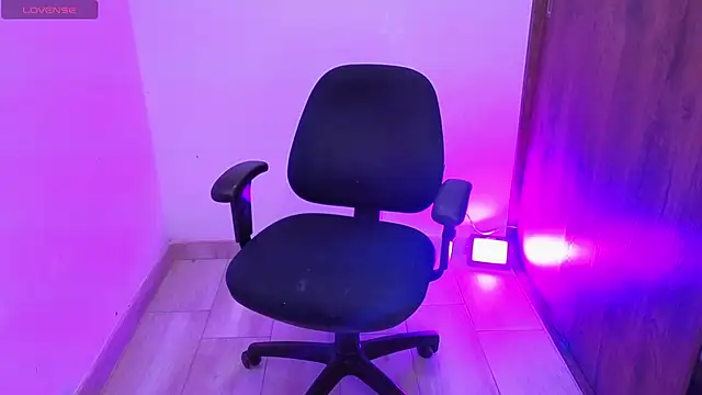 avans 15 online show from 12/22/25, 10:54