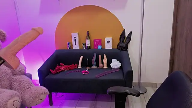 avans 15 online show from 04/21/26, 11:55