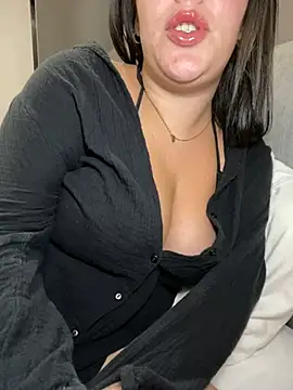 lilylush24 online show from 03/11/25, 09:34