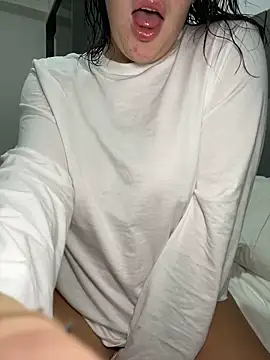 lilylush24 online show from 03/15/25, 01:29