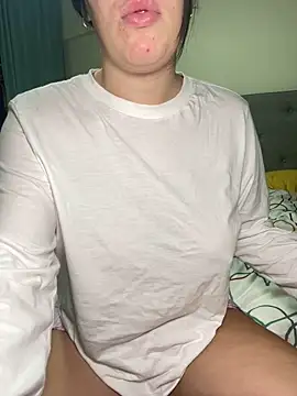 lilylush24 online show from 03/23/25, 05:21