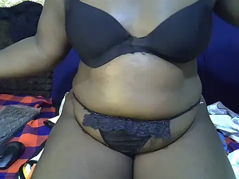 Snapshot of Soft_gal12 chatting on 02/06/26, 05:42 Soft gal12 online show from 02/06/26, 05:42