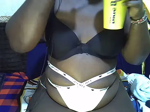 Snapshot of Soft_gal12 chatting on 01/06/26, 02:54 Soft gal12 online show from 01/06/26, 02:54