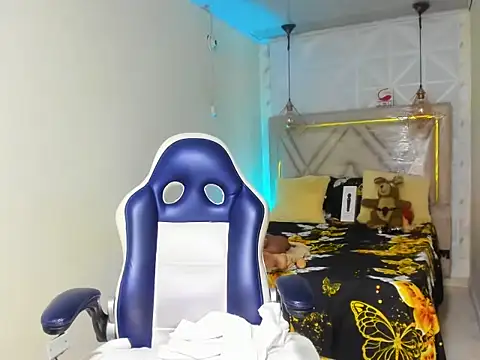 alexa-cooper- online show from 03/16/26, 09:28