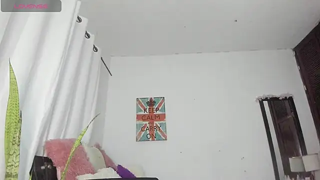 Sophie sweett19 online show from 10/16/25, 01:58