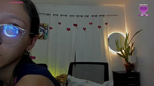 Sophie sweett19 online show from 02/12/26, 09:14