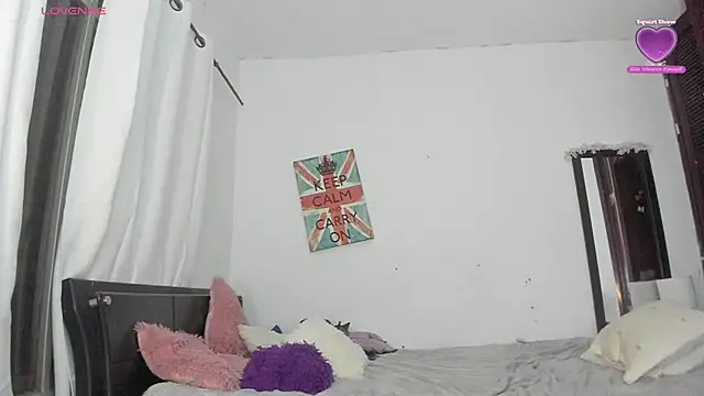 Sophie sweett19 online show from 10/21/25, 11:48