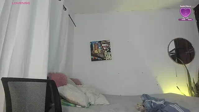 Sophie sweett19 online show from 11/16/25, 12:48