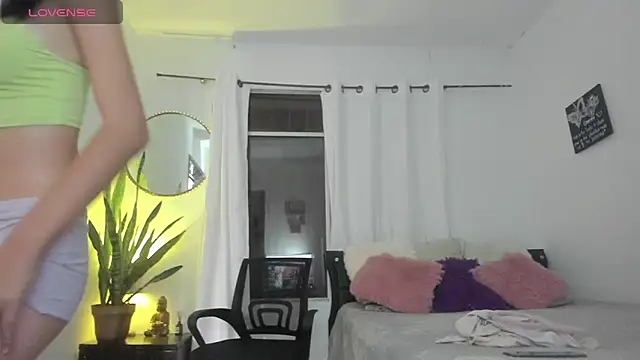 Sophie sweett19 online show from 09/14/25, 07:14