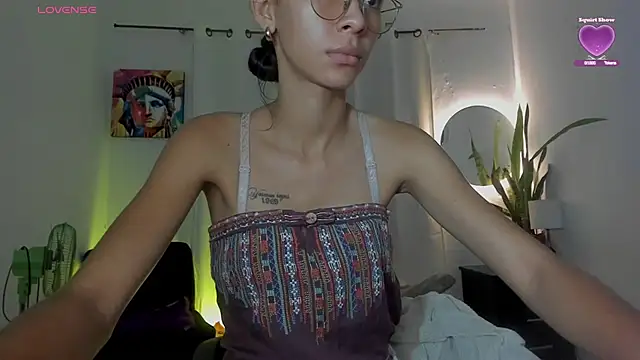 Sophie sweett19 online show from 02/25/26, 02:23