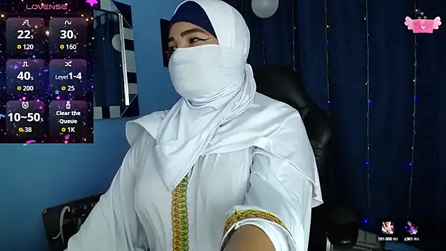 Snapshot of Falak-Yasin chatting on 10/09/25, 12:17 Falak-Yasin online show from 10/09/25, 12:17
