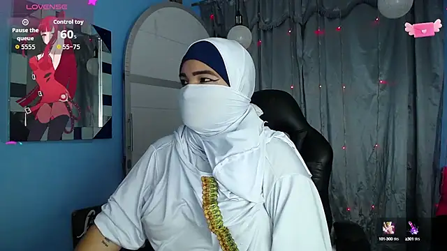 Snapshot of Falak-Yasin chatting on 10/14/25, 12:17 Falak-Yasin online show from 10/14/25, 12:17