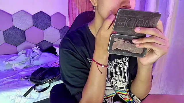 Horny tgn online show from 03/08/26, 06:11