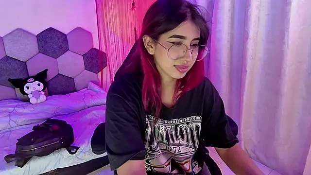 Horny tgn online show from 03/19/26, 05:57