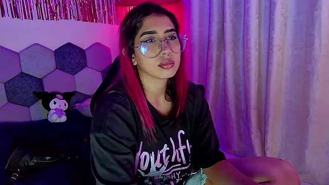 Horny tgn online show from 02/21/26, 06:32