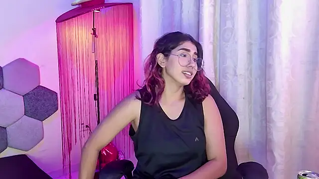 Horny tgn online show from 05/21/26, 06:05