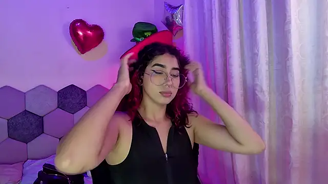 Horny tgn online show from 03/22/26, 06:42