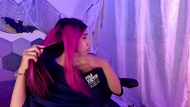 Horny tgn online show from 11/07/25, 12:48