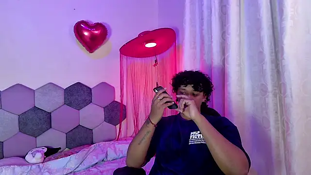 Horny tgn online show from 03/12/26, 06:45