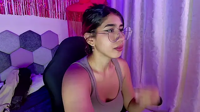 Horny tgn online show from 02/14/26, 05:57