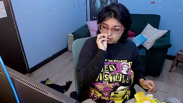 X CHERRY XX online show from 07/11/26, 04:35
