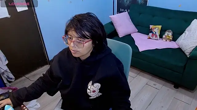 X CHERRY XX online show from 06/14/26, 04:08