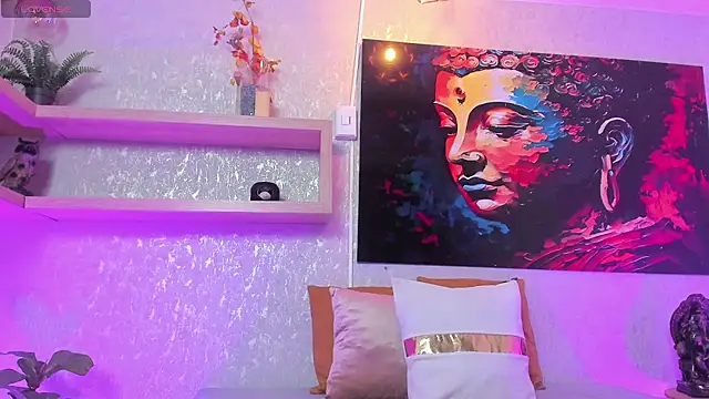 lilicooper  online show from 09/14/25, 12:22