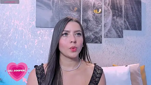 lilicooper  online show from 03/07/25, 08:22