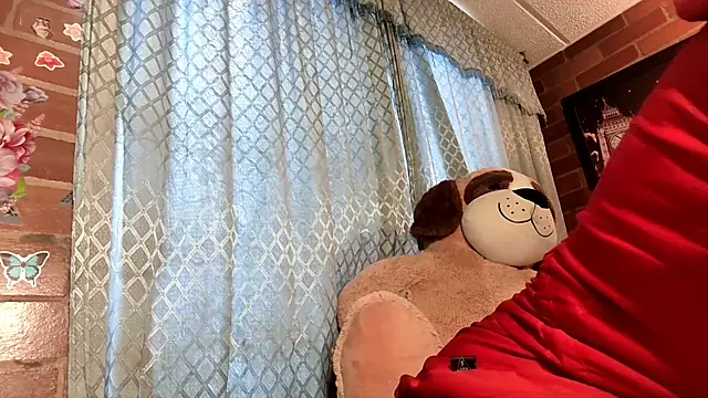 ValeriaLacrozee online show from 10/08/25, 04:40