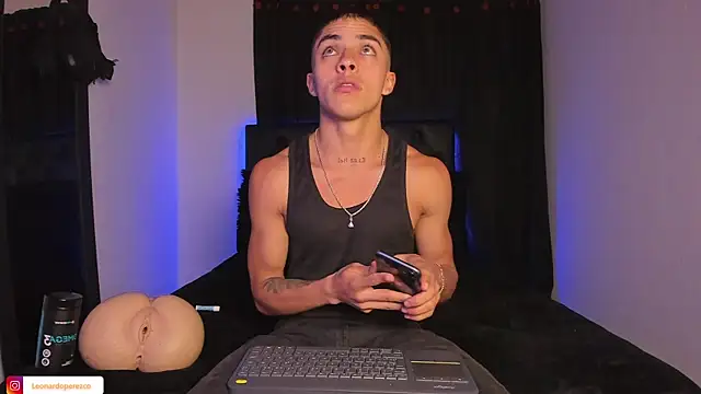 James1lee  online show from 03/08/25, 03:39