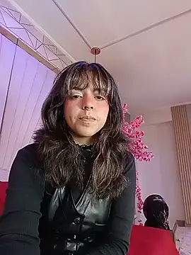 ivannabellini online show from 06/01/26, 01:22