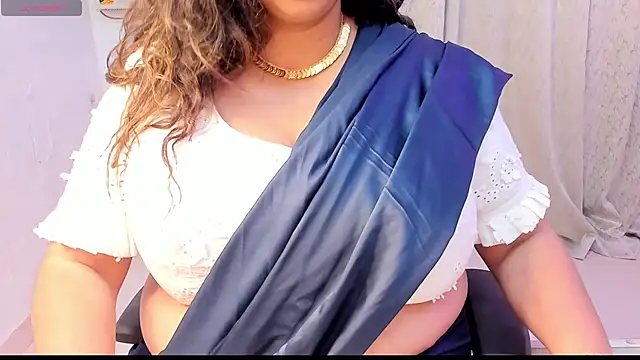 Gulabi Queen online show from 09/28/25, 04:03