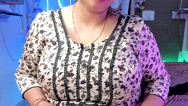 Gulabi Queen online show from 03/04/25, 11:19