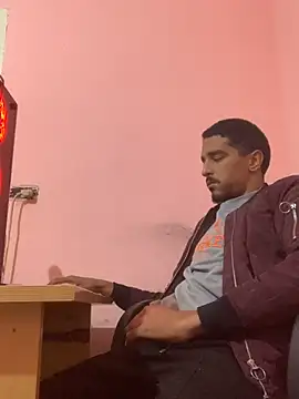 Snapshot of Xxxhalcon chatting on 11/23/25, 01:43 Xxxhalcon online show from 11/23/25, 01:43