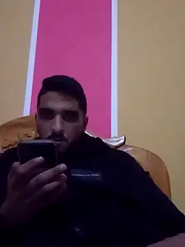 Snapshot of Xxxhalcon chatting on 03/25/26, 12:00 Xxxhalcon online show from 03/25/26, 12:00