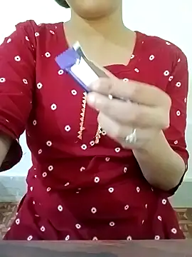 Snapshot of Arohi_is_Live chatting on 02/12/25, 06:29 Arohi is Live online show from 02/12/25, 06:29