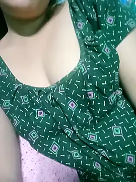 Snapshot of Arohi_is_Live chatting on 02/18/25, 01:11 Arohi is Live online show from 02/18/25, 01:11